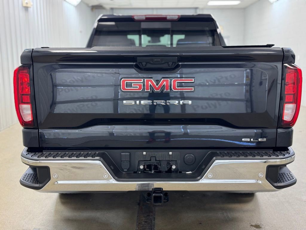 Used 2024 GMC Sierra 1500 SLE w/ Preferred Package image 7