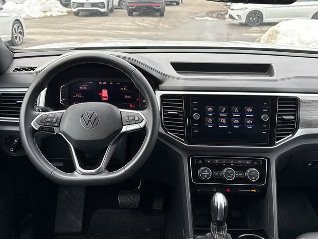 Used 2023 Volkswagen Atlas Cross Sport SE image 25