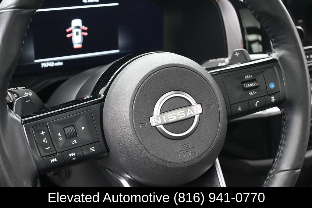 Used 2022 Nissan Pathfinder Platinum w/ Cargo Package AWD/4WD image 19