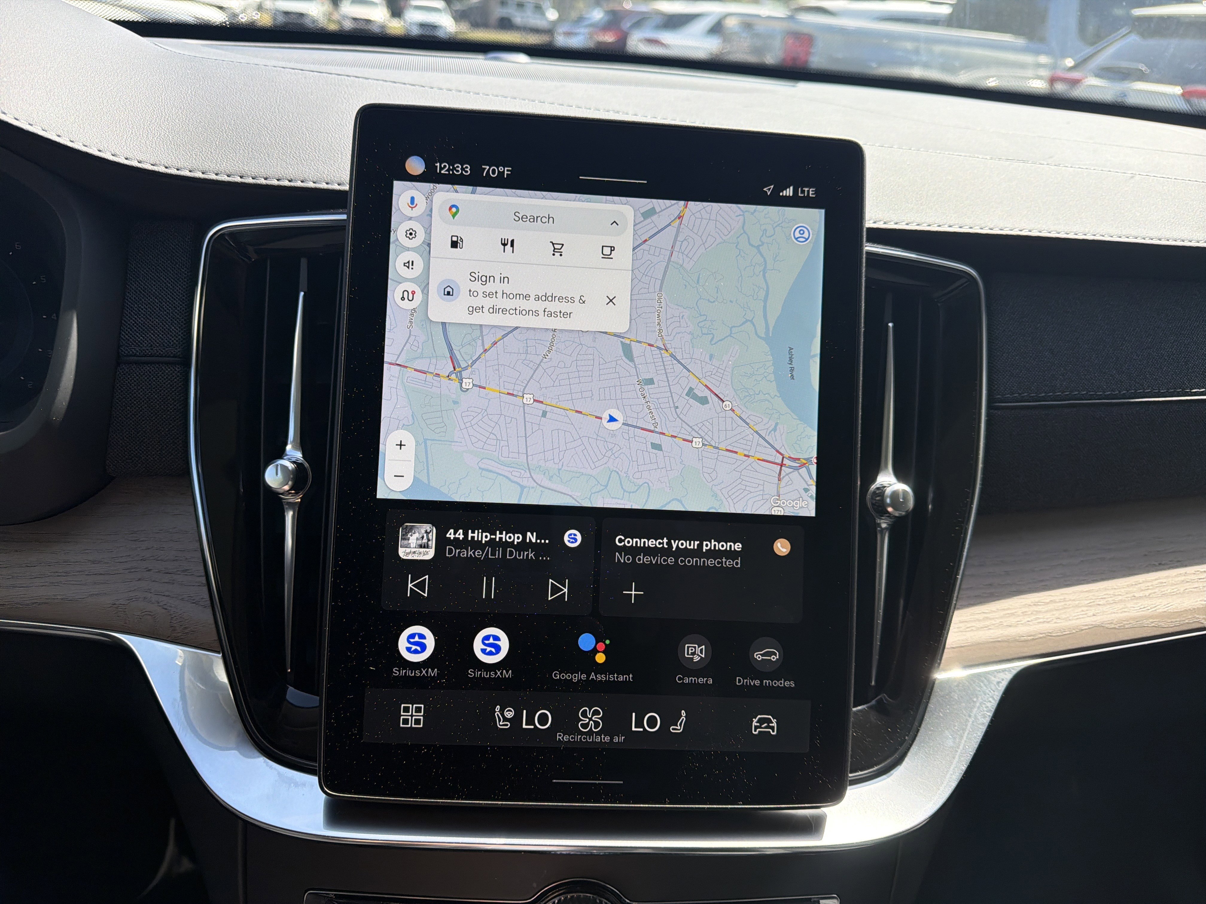 Used 2025 Volvo XC90 B6 Plus image 24