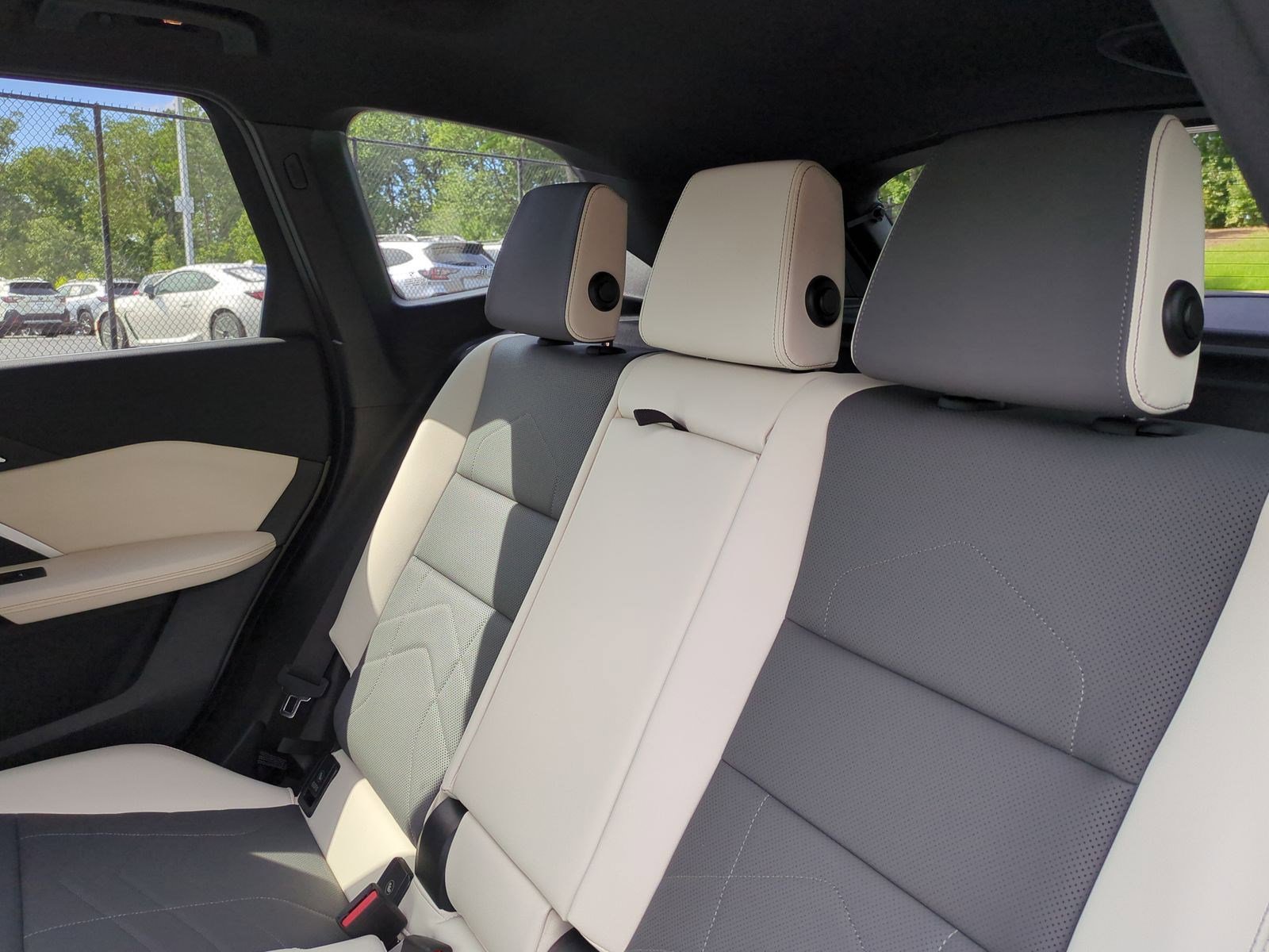 Certified 2026 BMW X1 xDrive28i w/ Technology Package image 28