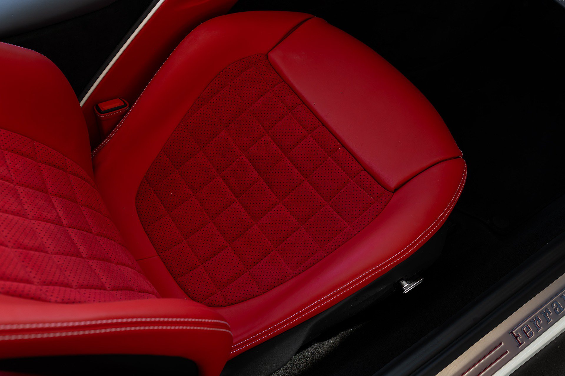 Used 2025 Ferrari Roma Spider RWD image 83