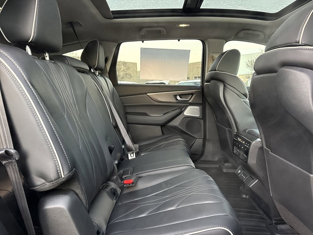 New 2026 Acura MDX w/ Advance Package image 18