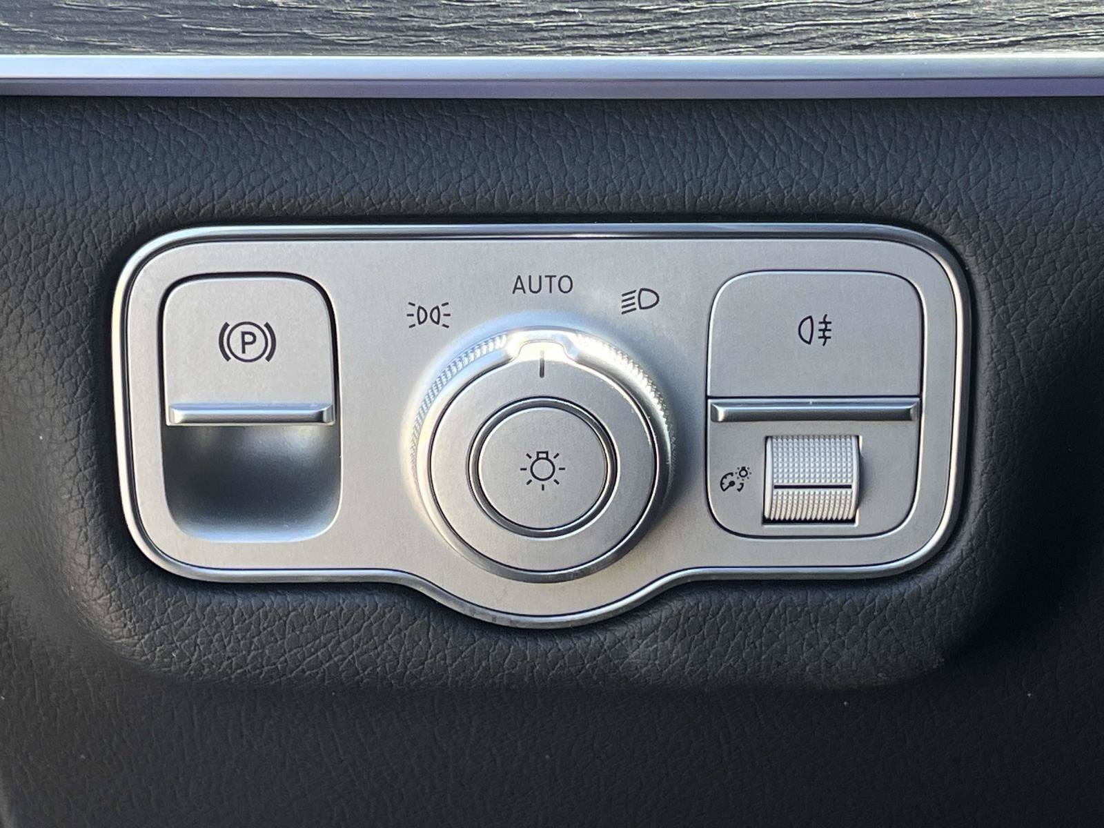 Certified 2025 Mercedes-Benz GLE 450 4MATIC Coupe image 28