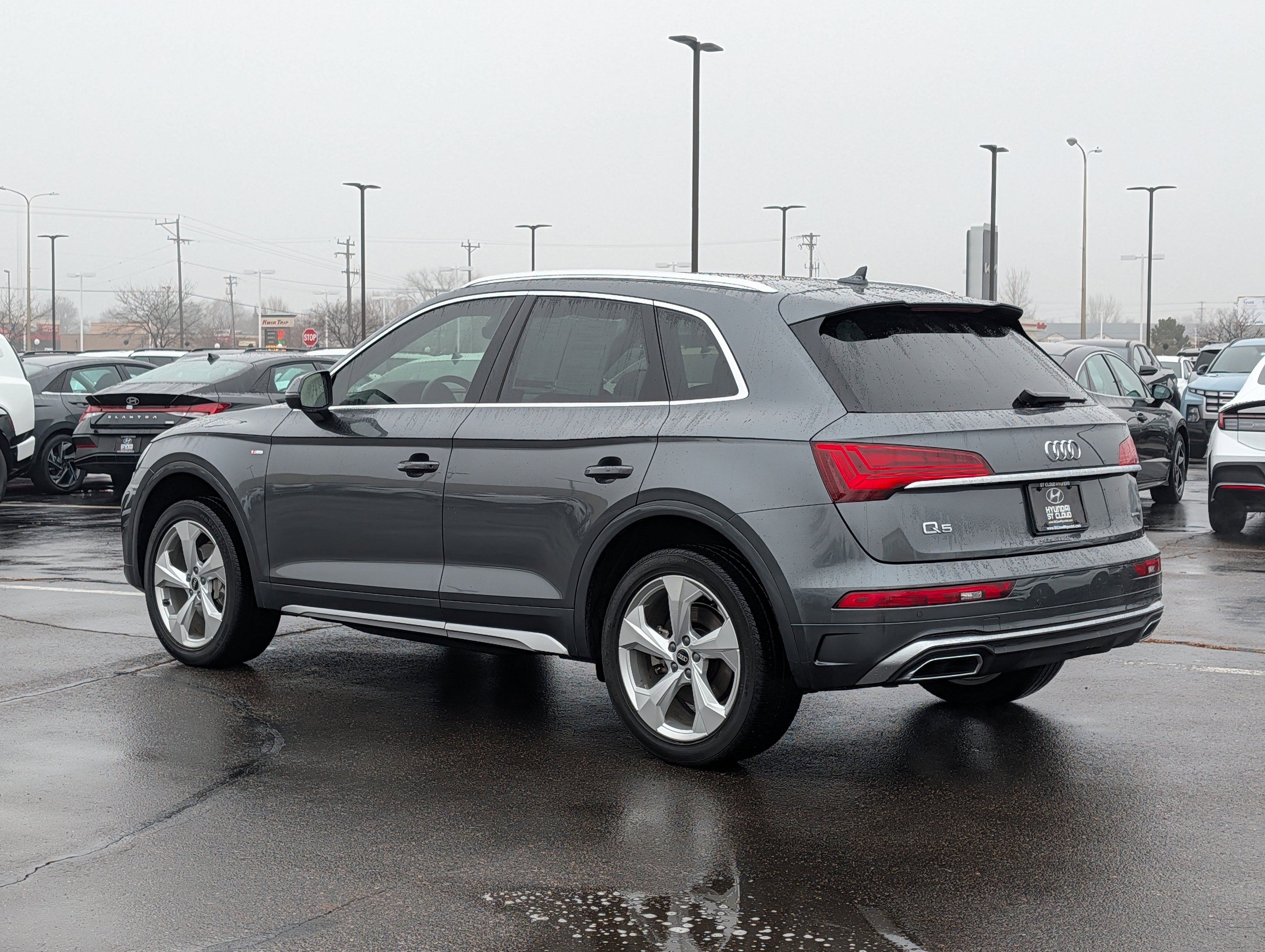 Used 2022 Audi Q5 2.0T Premium Plus w/ Premium Plus Package image 3