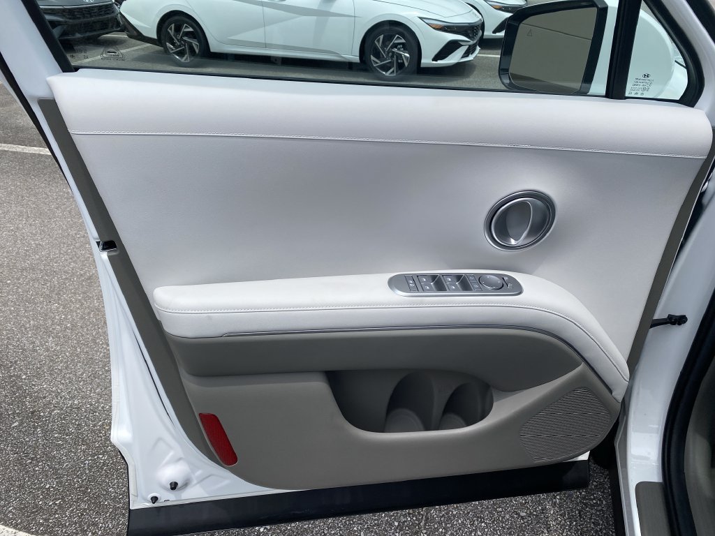 New 2026 Hyundai Palisade FWD Hybrid image 17