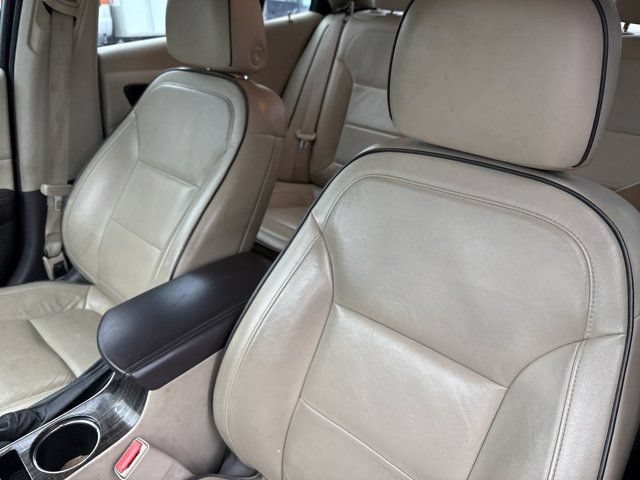 Used 2014 Chevrolet Malibu LT FWD image 14