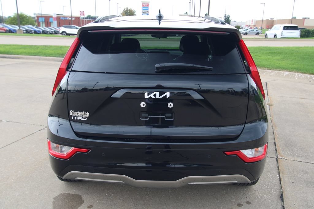 Used 2023 Kia Niro Wind w/ Wind Preserve Package FWD image 16