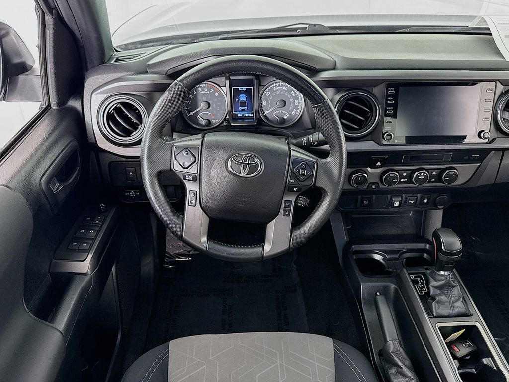 Certified 2021 Toyota Tacoma TRD Off-Road image 18