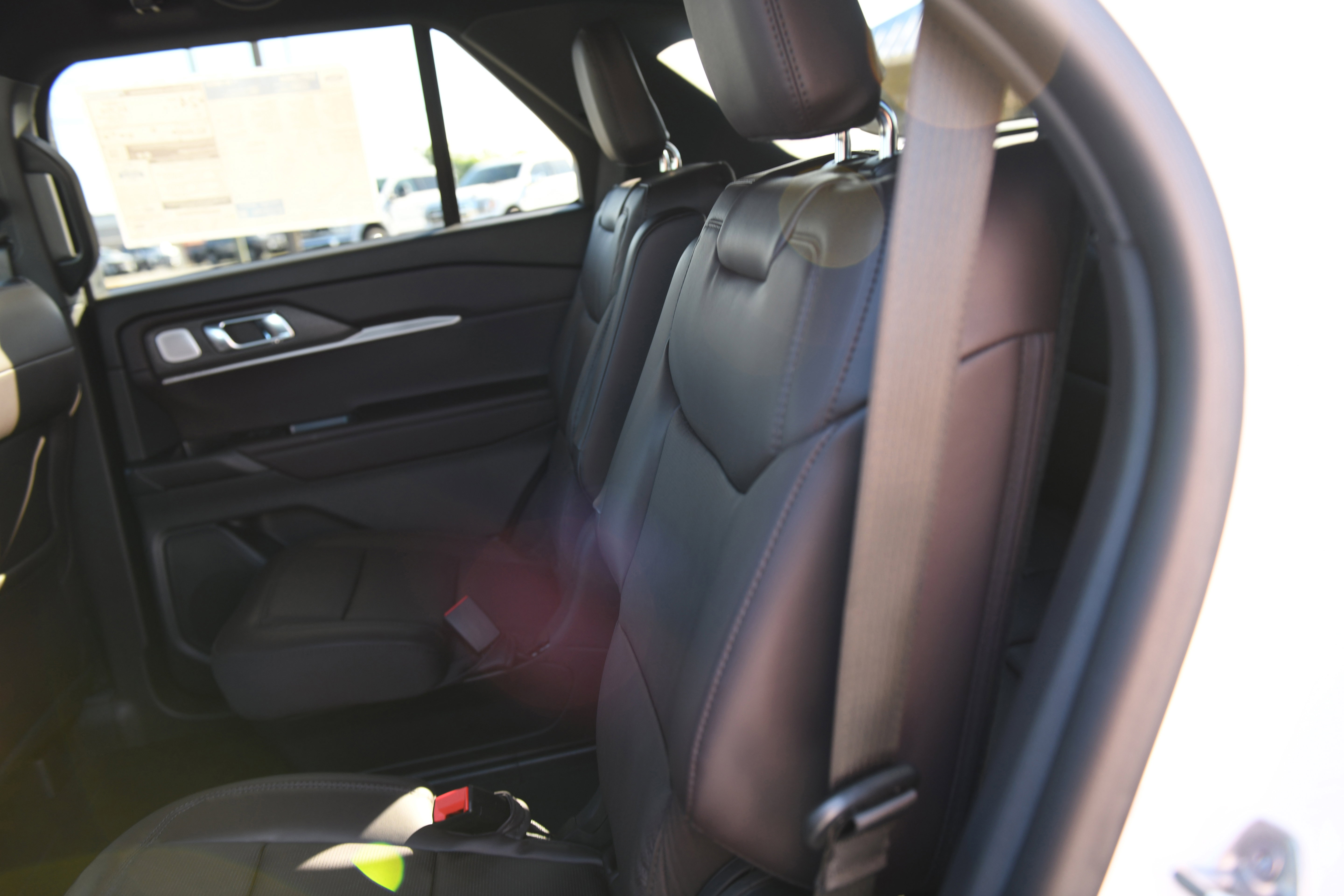 New 2026 Ford Explorer Platinum RWD image 17