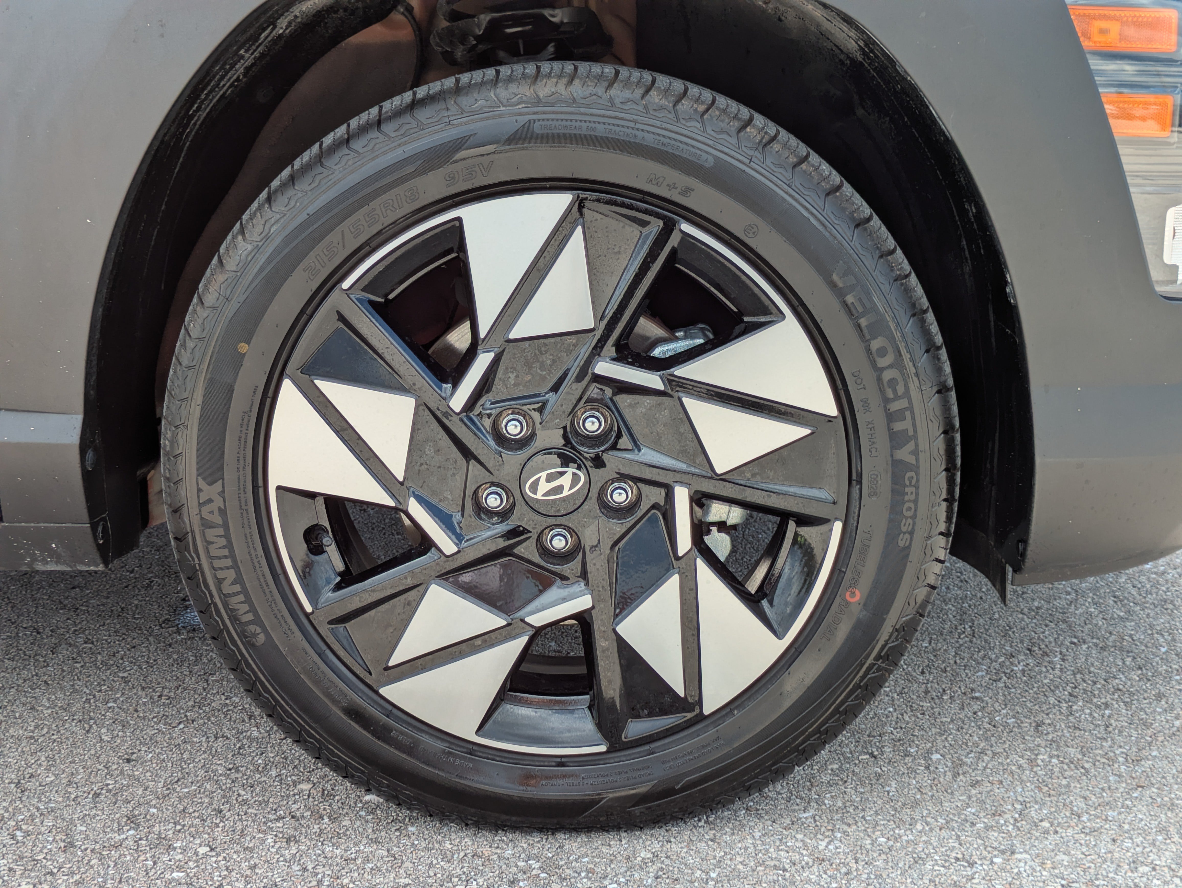 Used 2024 Hyundai Kona SEL w/ Convenience Package FWD image 11