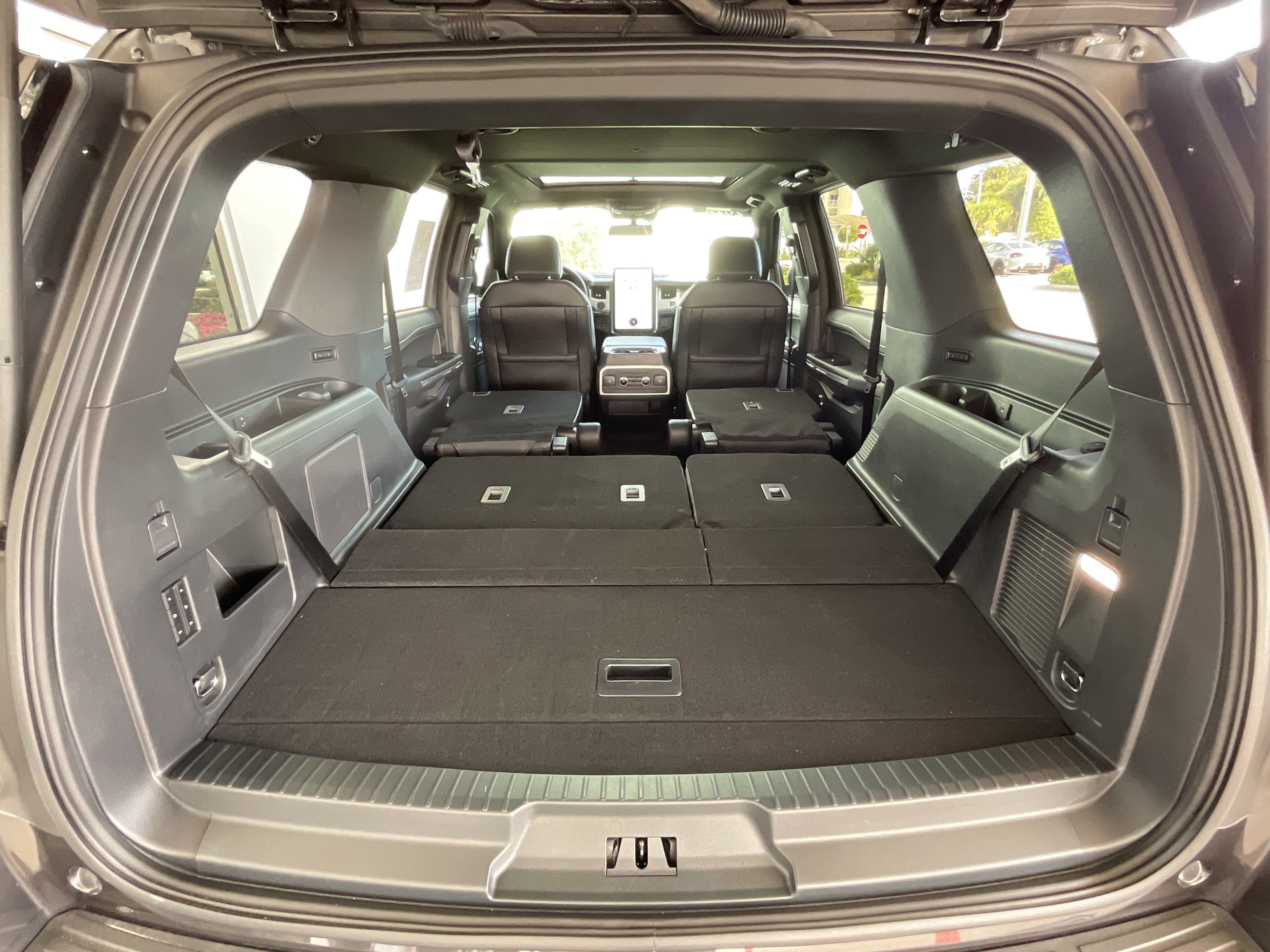 Used 2024 Ford Expedition Timberline image 29