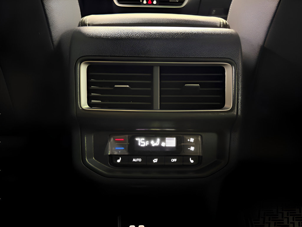 New 2026 Volkswagen Atlas SEL Premium R-Line image 21