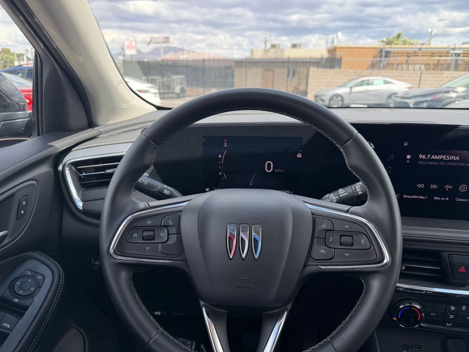Used 2025 Buick Encore GX Preferred FWD image 33