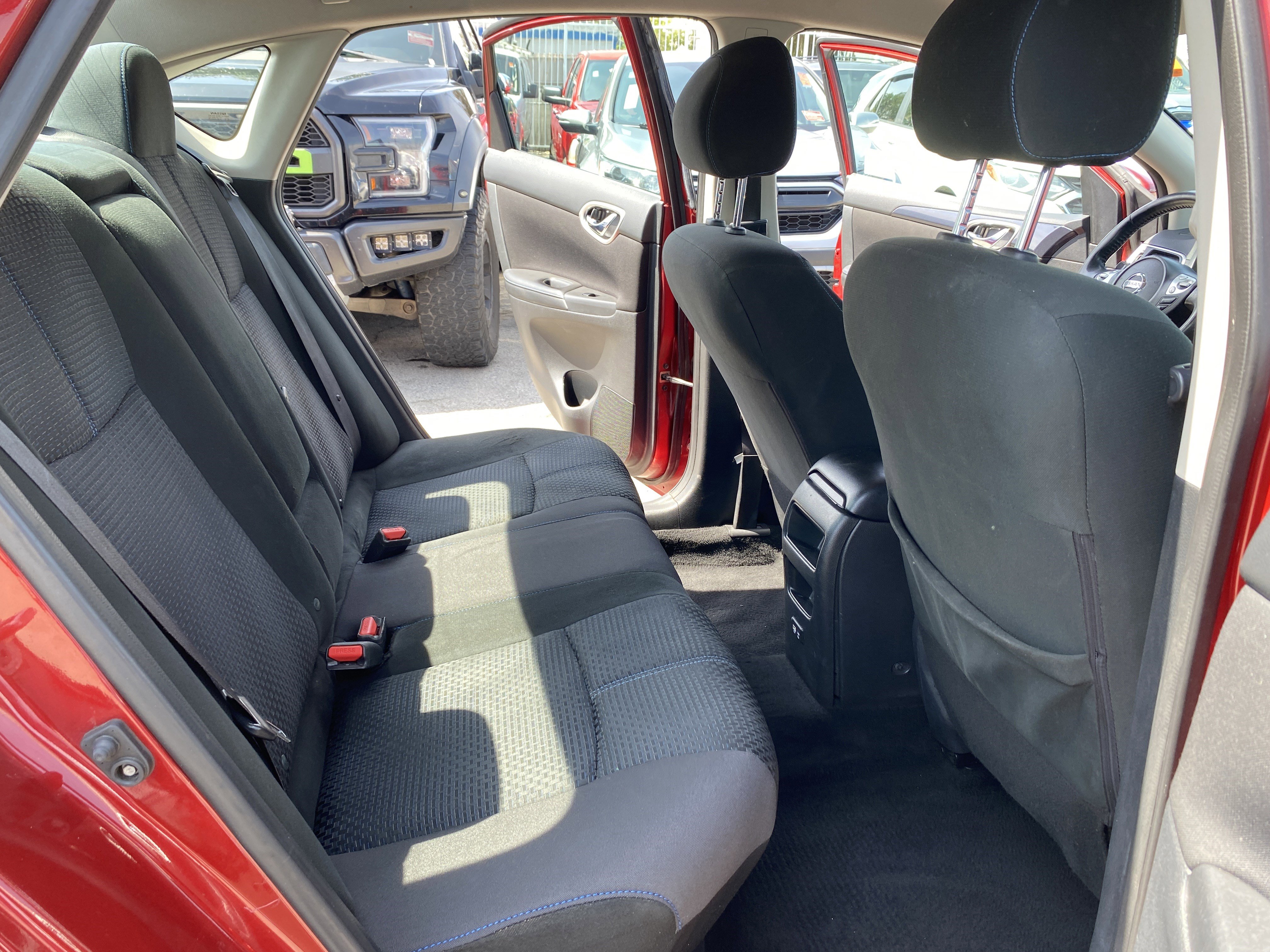 Used 2019 Nissan Sentra SR image 21