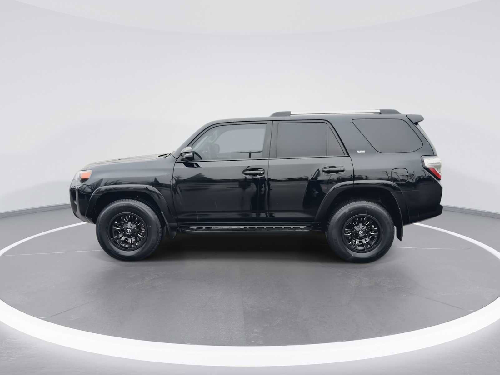 Certified 2020 Toyota 4Runner SR5 Premium image 5