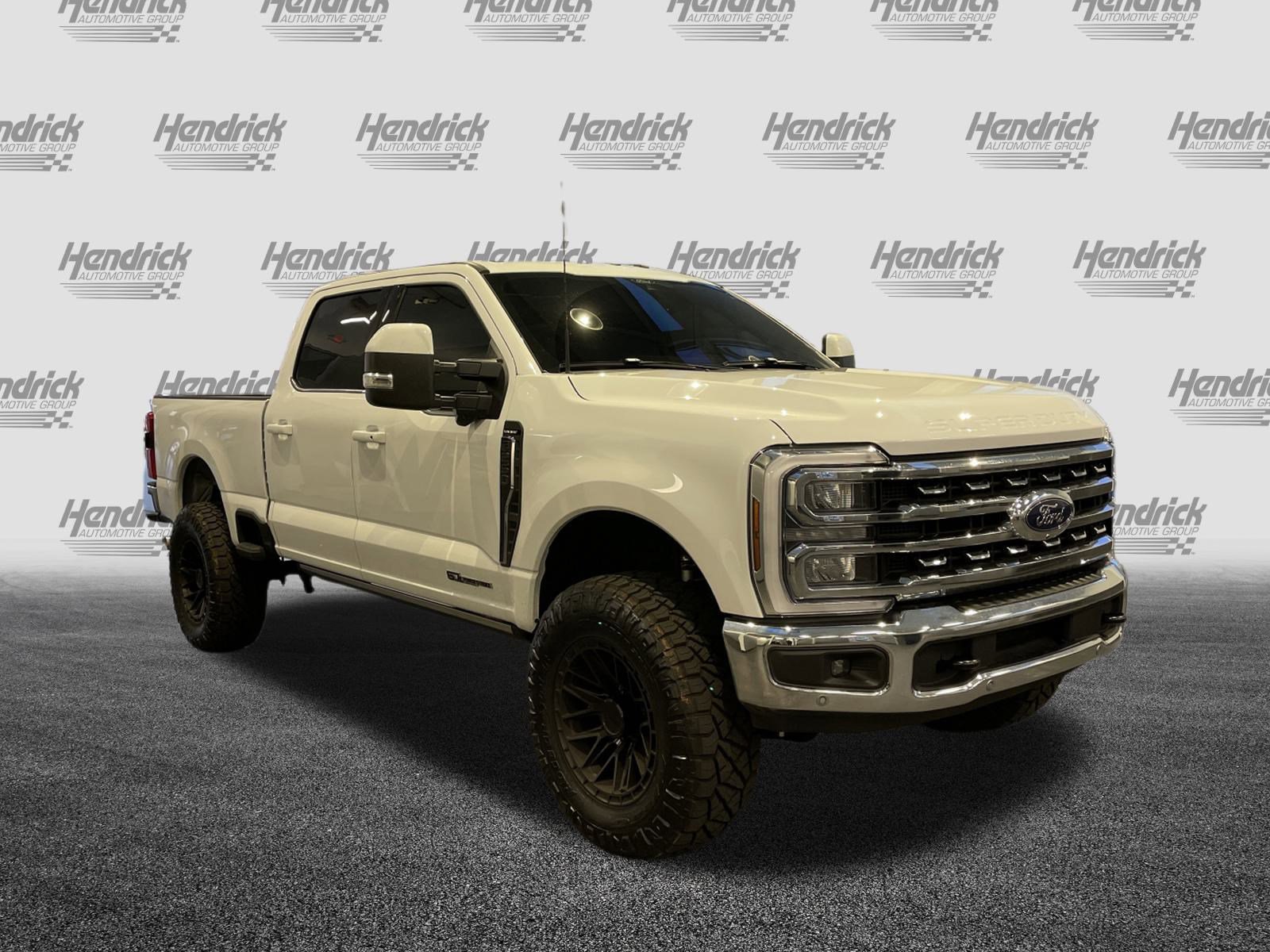 Used 2025 Ford F250 Lariat w/ Lariat Ultimate Package video 2