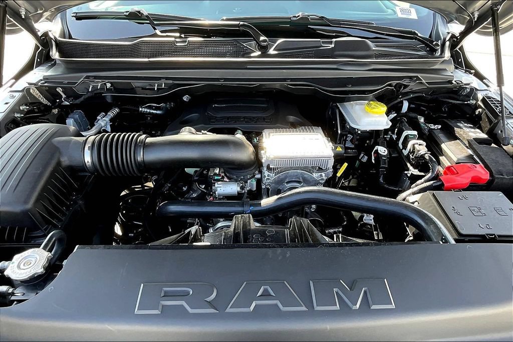 New 2026 RAM 1500 Big Horn AWD/4WD image 12