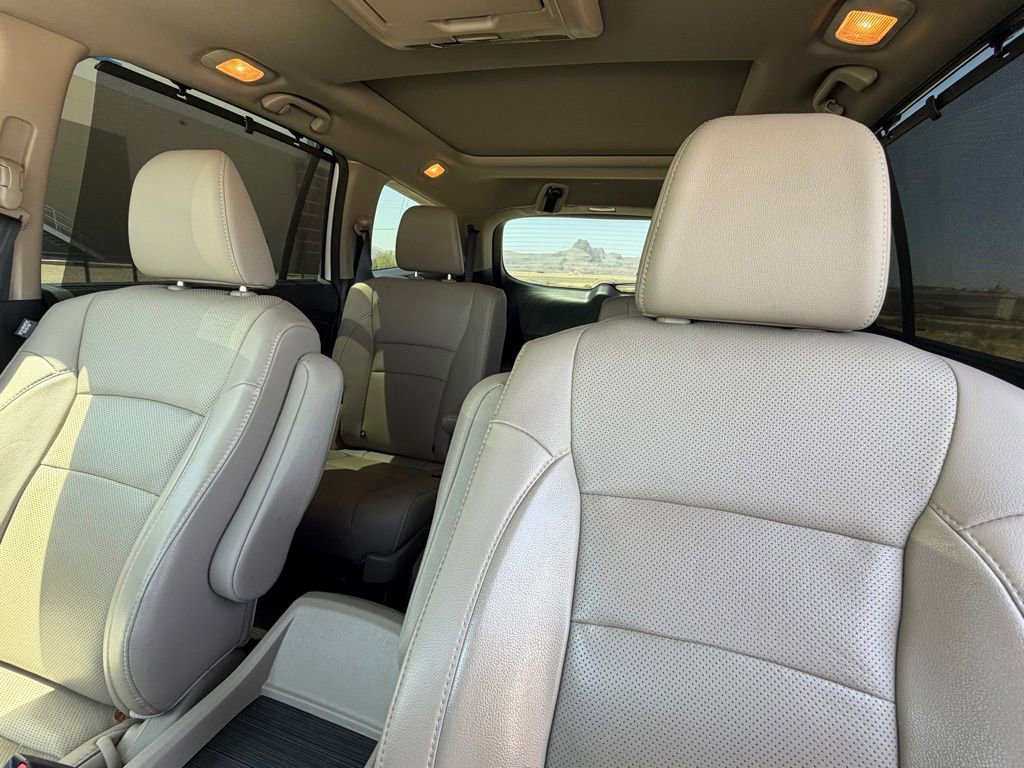 Used 2017 Honda Pilot Elite image 11