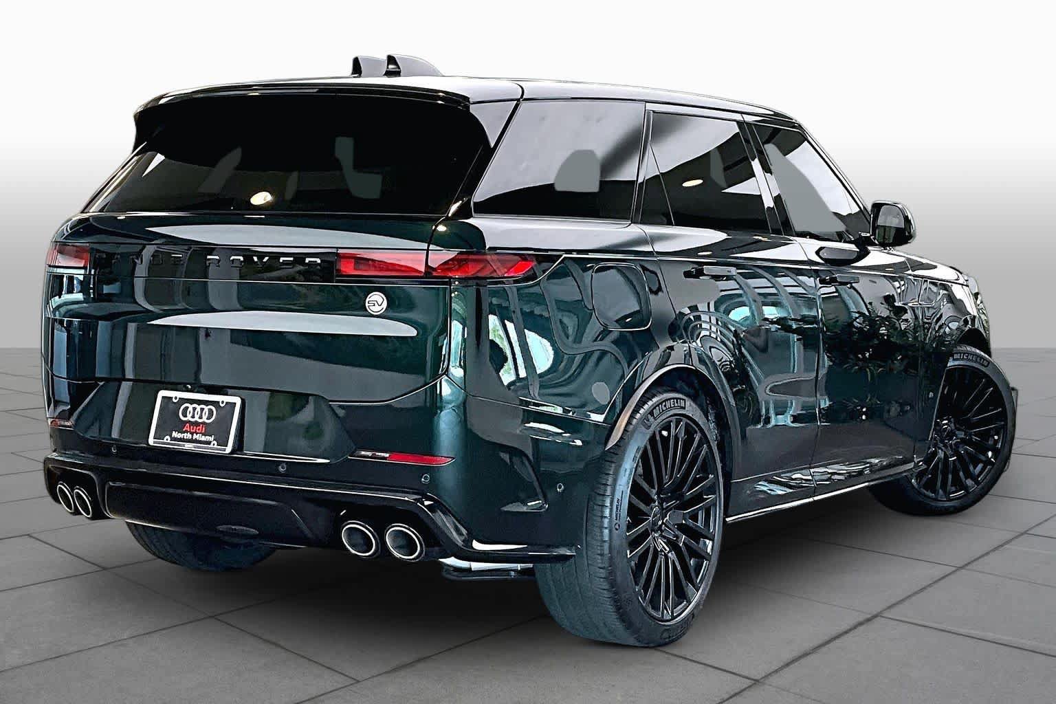 Used 2026 Land Rover Range Rover Sport SV AWD/4WD image 12