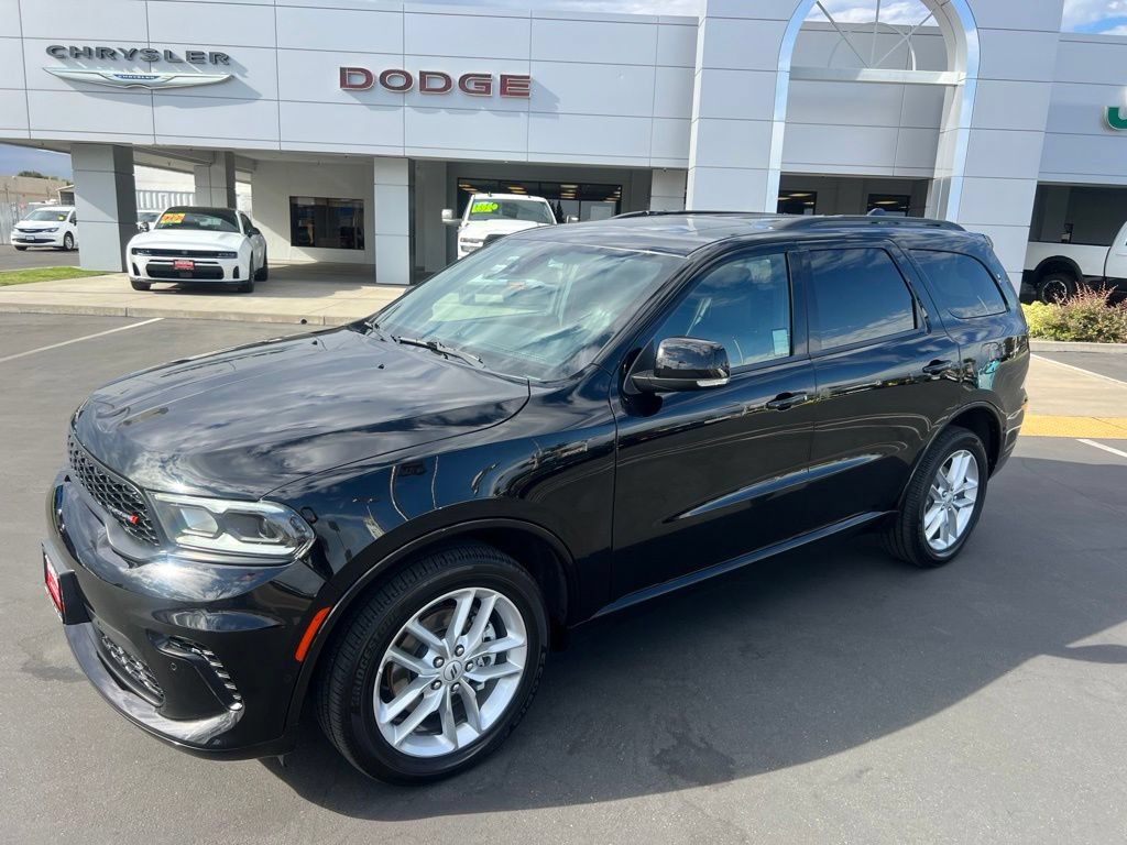 Used 2025 Dodge Durango GT AWD/4WD image 2
