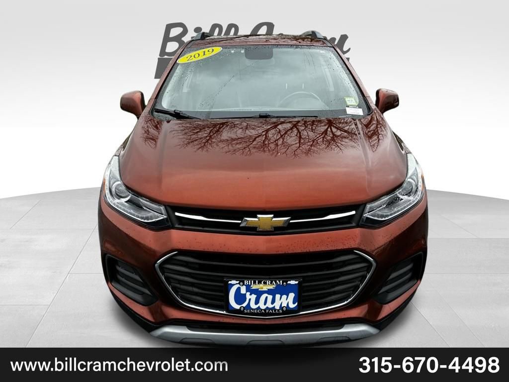 Used 2019 Chevrolet Trax LT w/ LT Convenience Package FWD image 11