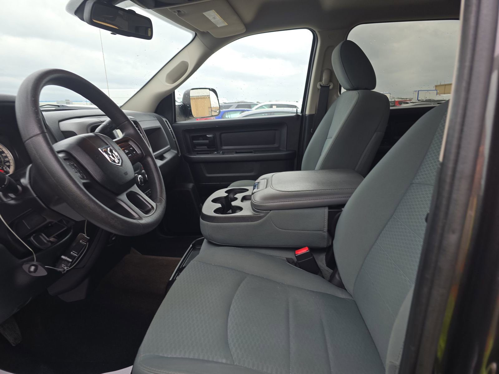 Used 2016 RAM 2500 Tradesman w/ Chrome Appearance Group image 13