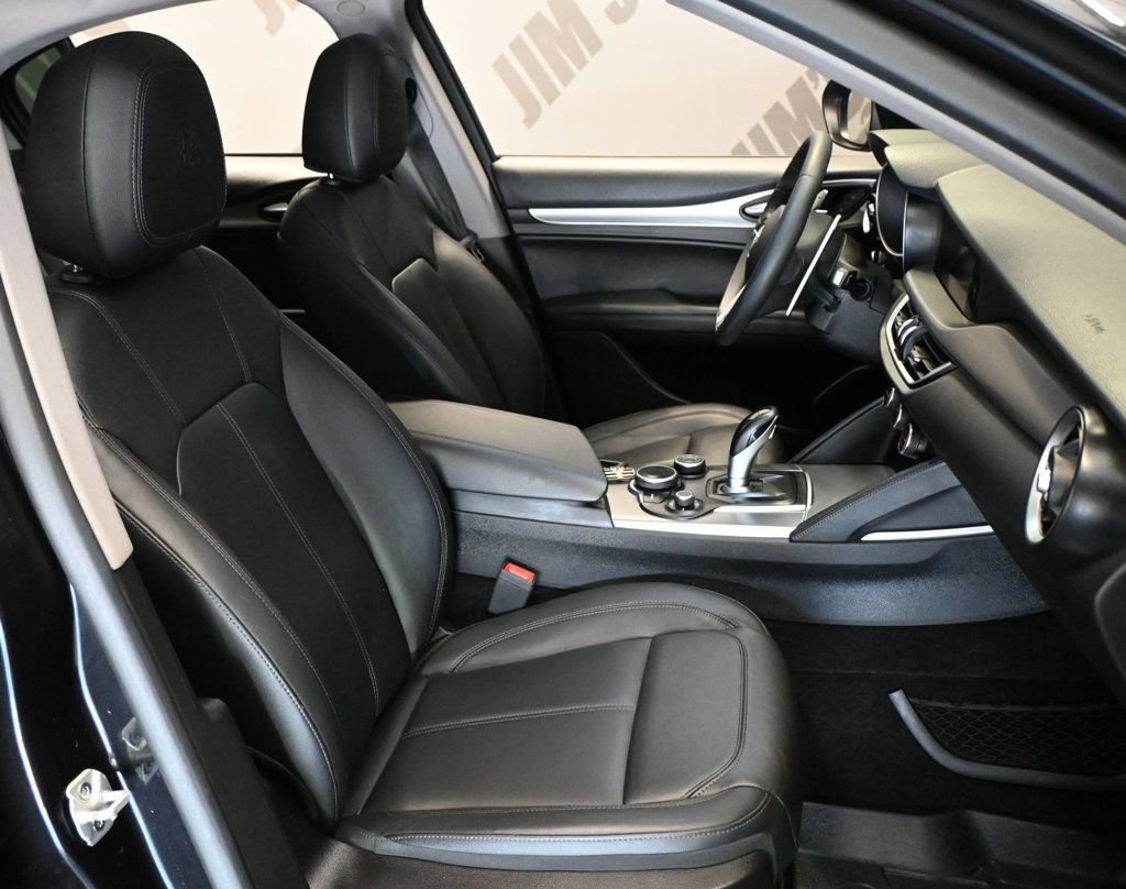 Used 2019 Alfa Romeo Stelvio Sport w/ Quick Order Package 22K Sport RWD image 14