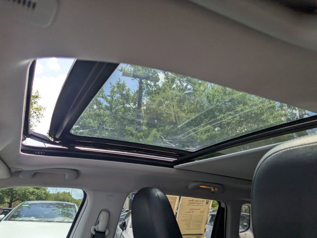 Used 2018 Jeep Compass Limited w/ Navigation Group image 7