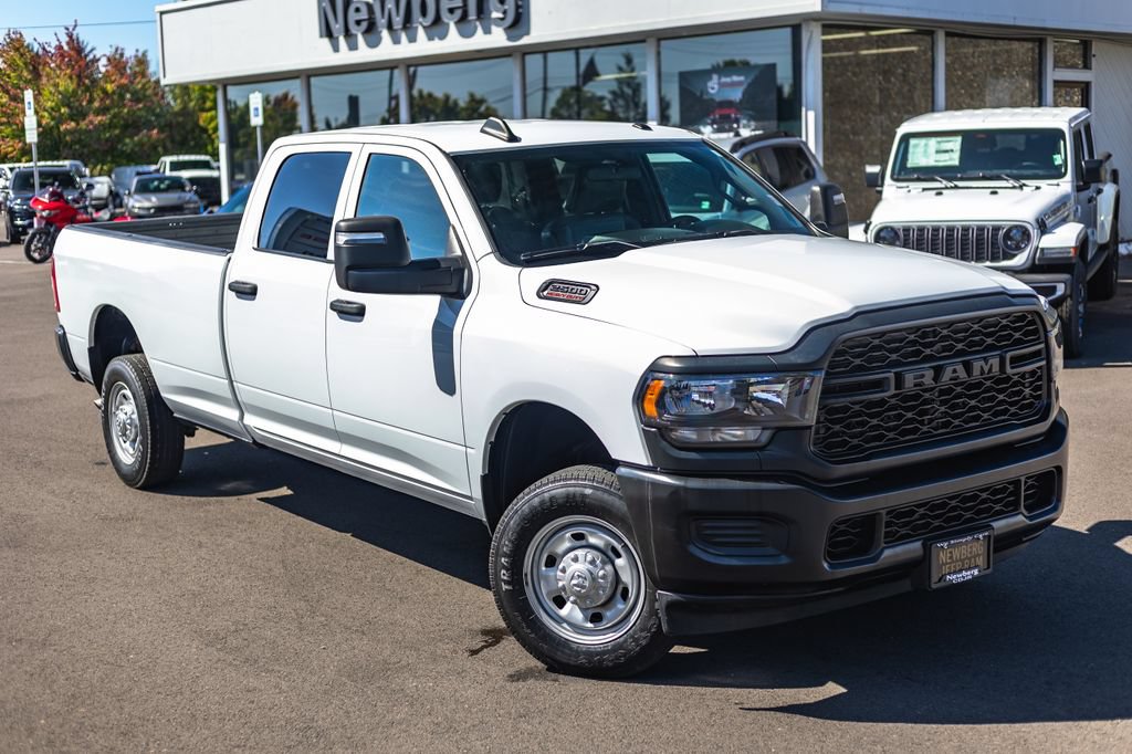 Used 2023 RAM 2500 Tradesman AWD/4WD image 2