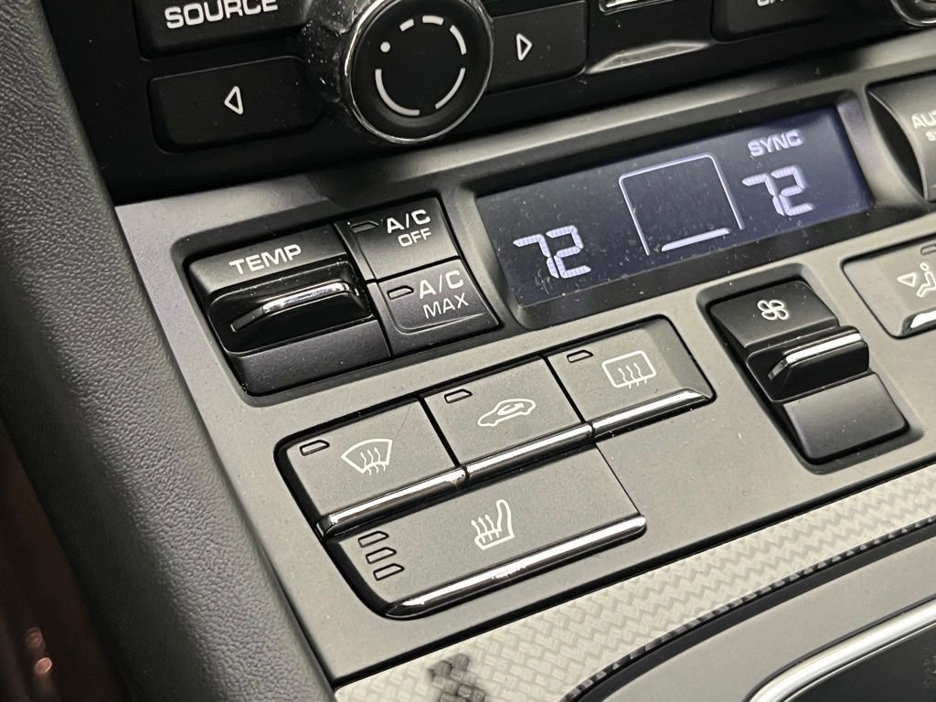 Used 2014 Porsche 911 GT3 image 19