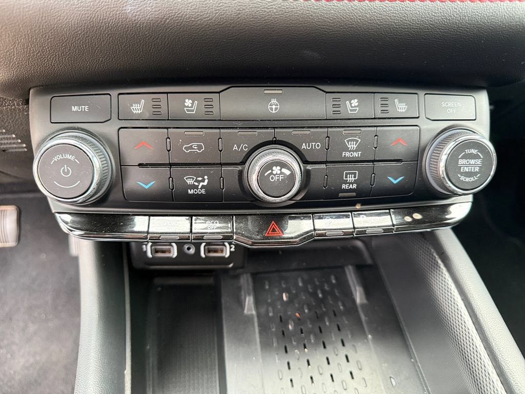 Used 2025 Dodge Durango R/T AWD/4WD image 32