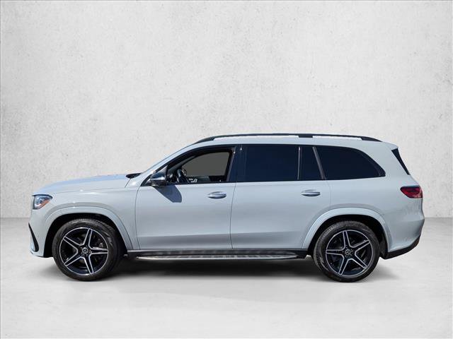 Used 2024 Mercedes-Benz GLS 450 4MATIC image 10