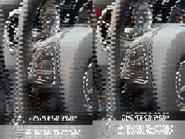 Used 2016 Mercedes-Benz GLA 250 4MATIC image 26