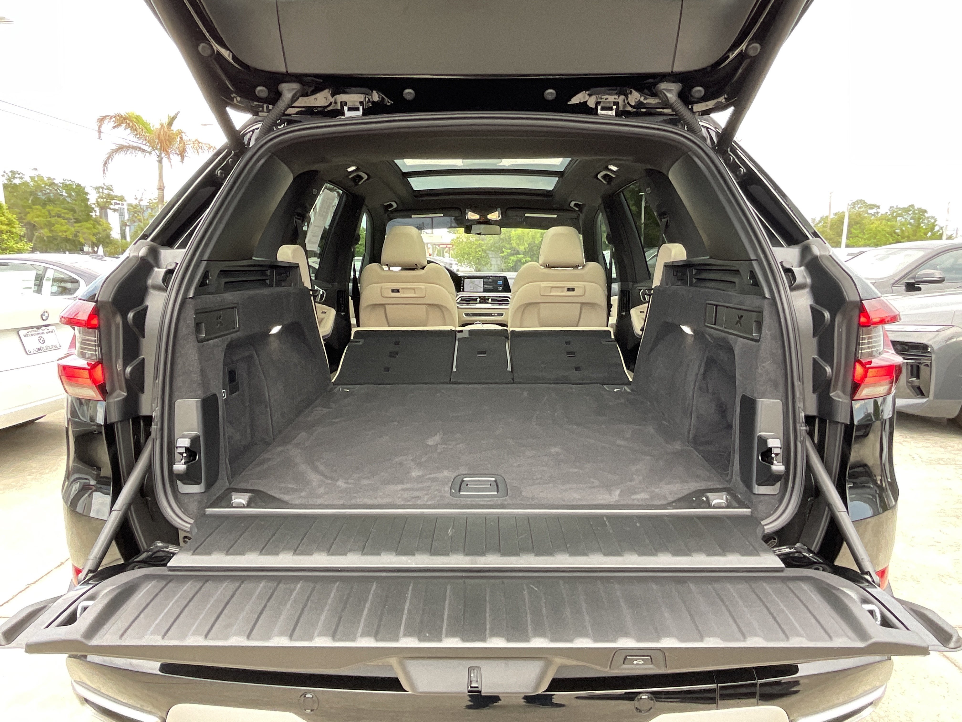 Used 2022 BMW X5 sDrive40i w/ Premium Package RWD image 31