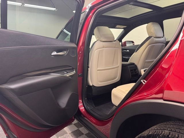 Used 2020 Cadillac XT4 Sport w/ Sun And Sound Package image 32