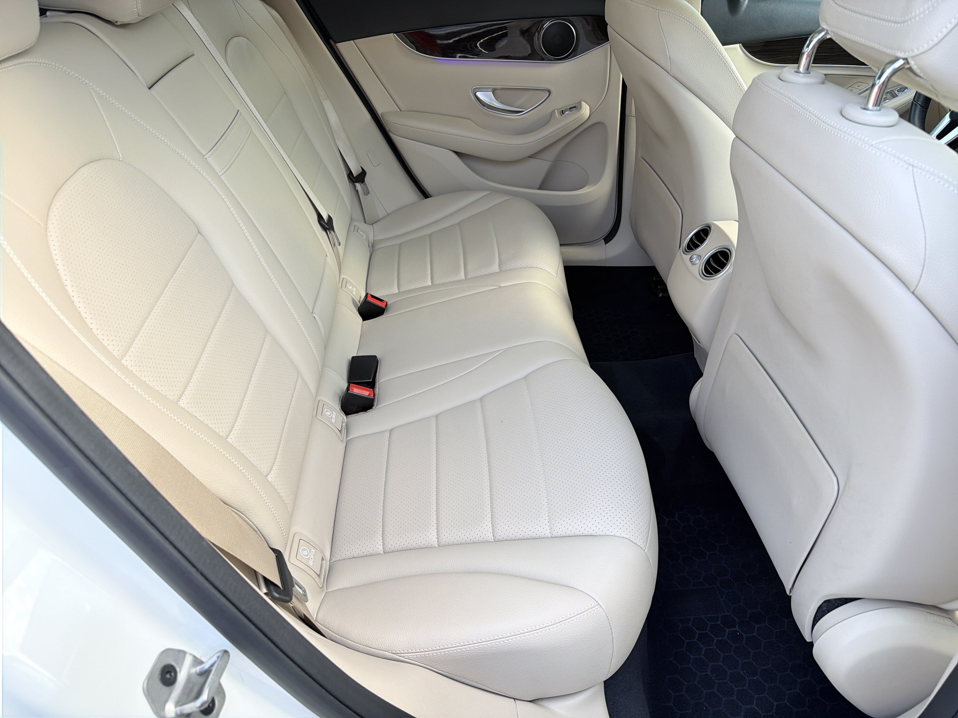 Used 2022 Mercedes-Benz GLC 300 image 15
