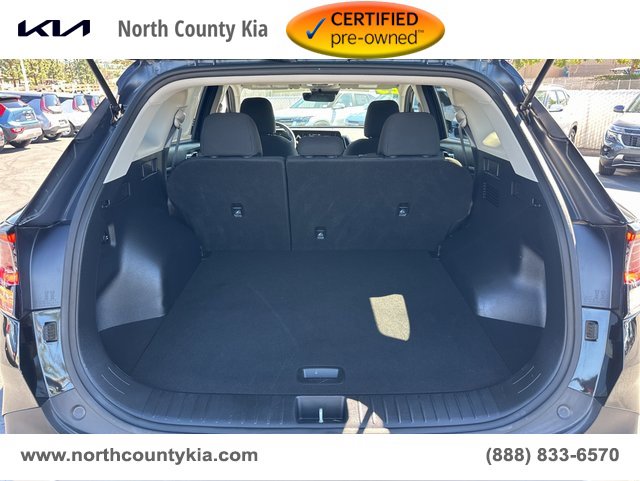 Certified 2025 Kia Sportage LX image 18