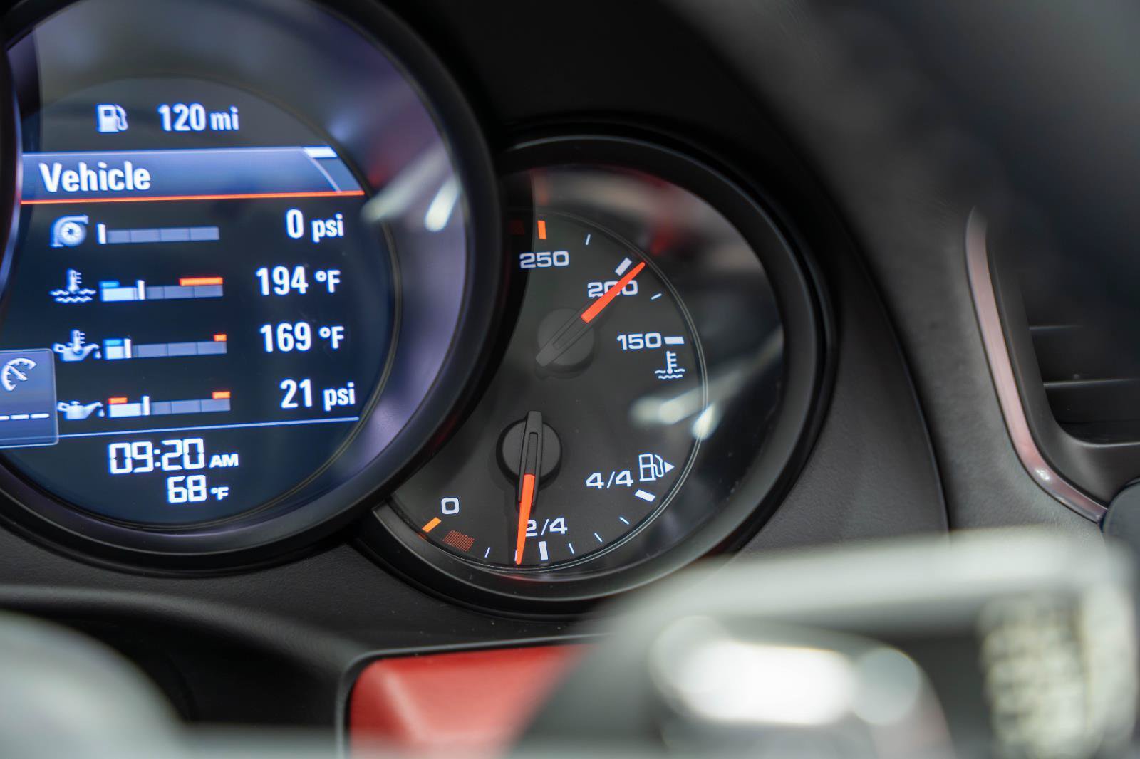 Used 2018 Porsche 911 Carrera 4S AWD/4WD image 97