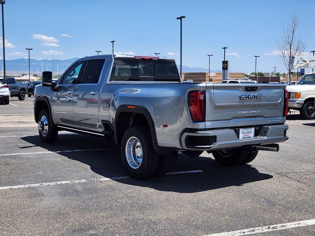 New 2025 GMC Sierra 3500 Denali Ultimate image 5