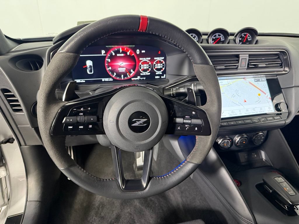Used 2025 Nissan Z NISMO w/ Floor Mat Package RWD image 13