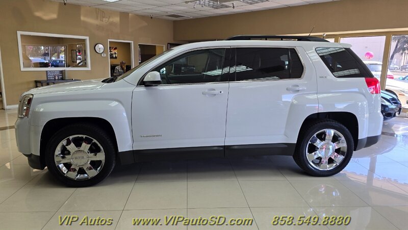 Used 2011 GMC Terrain SLT FWD image 6
