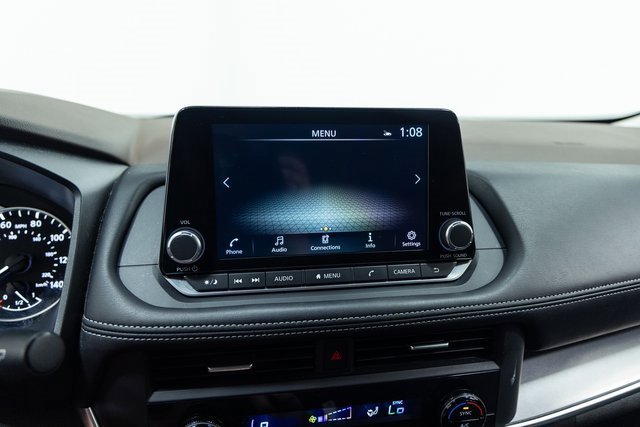 Used 2023 Nissan Rogue SV image 18