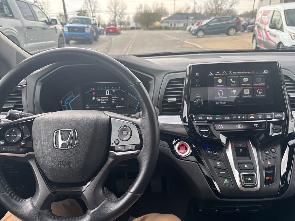 Used 2024 Honda Odyssey Elite image 4