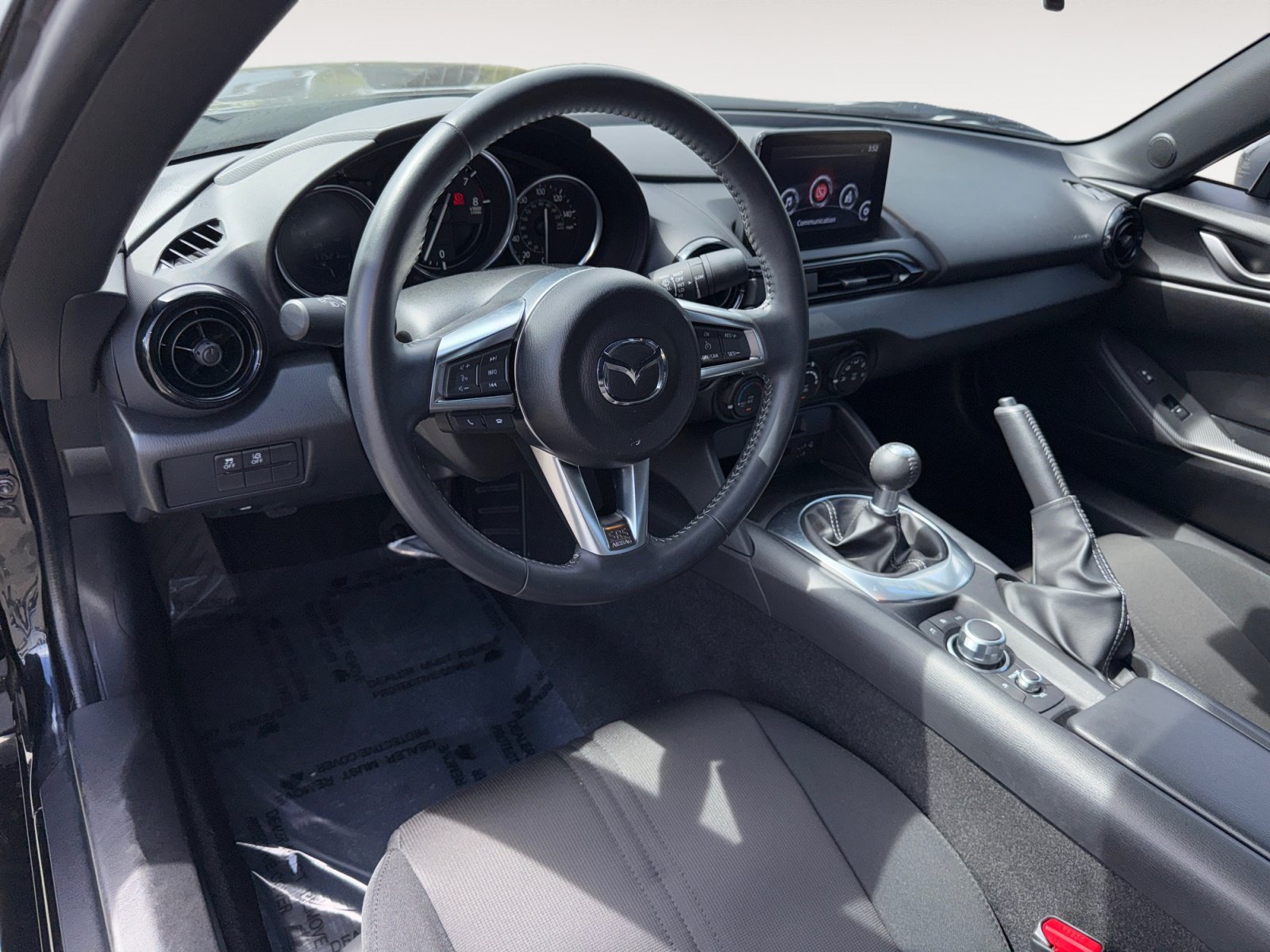 Used 2022 MAZDA MX-5 Miata Sport RWD image 15