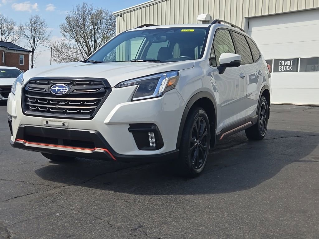 Used 2023 Subaru Forester Sport AWD/4WD image 3