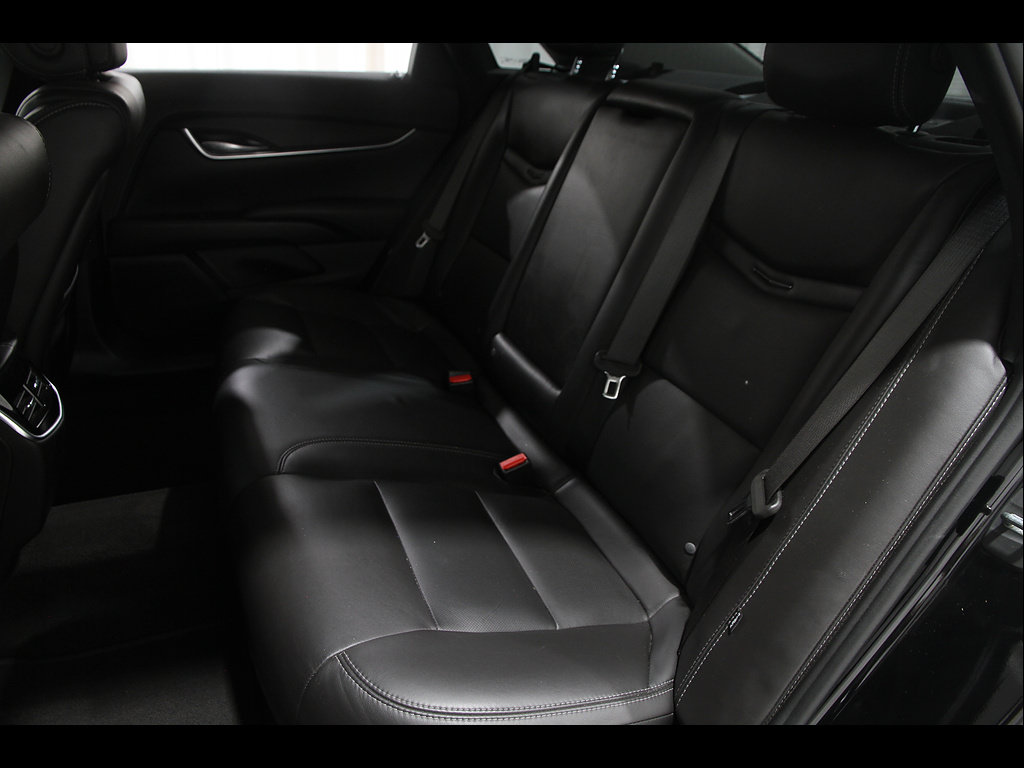 Used 2014 Cadillac XTS FWD image 19