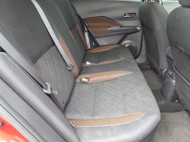 Used 2020 Nissan Kicks SR FWD image 22