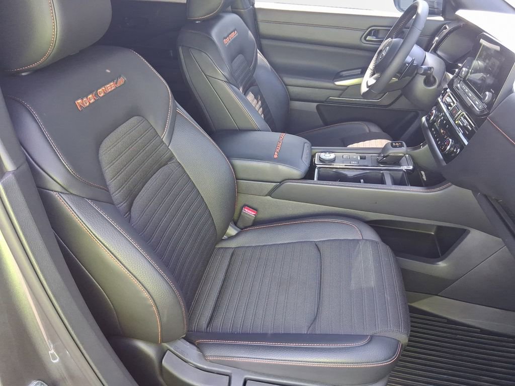 Used 2025 Nissan Pathfinder Rock Creek image 25