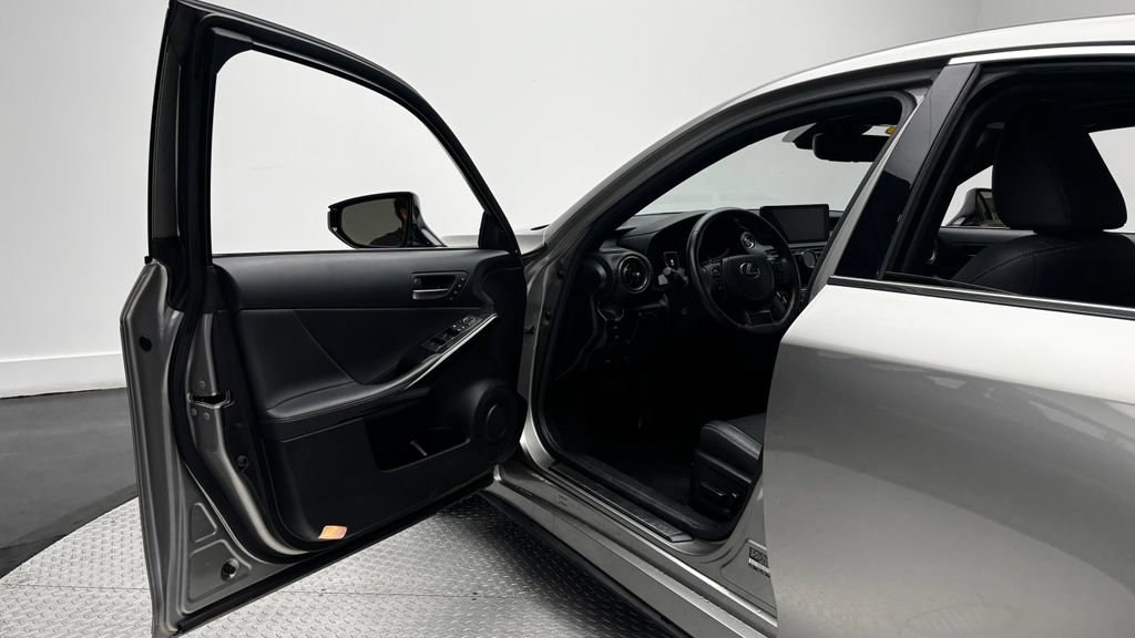 Used 2023 Lexus IS 300 AWD w/ Premium Package image 16